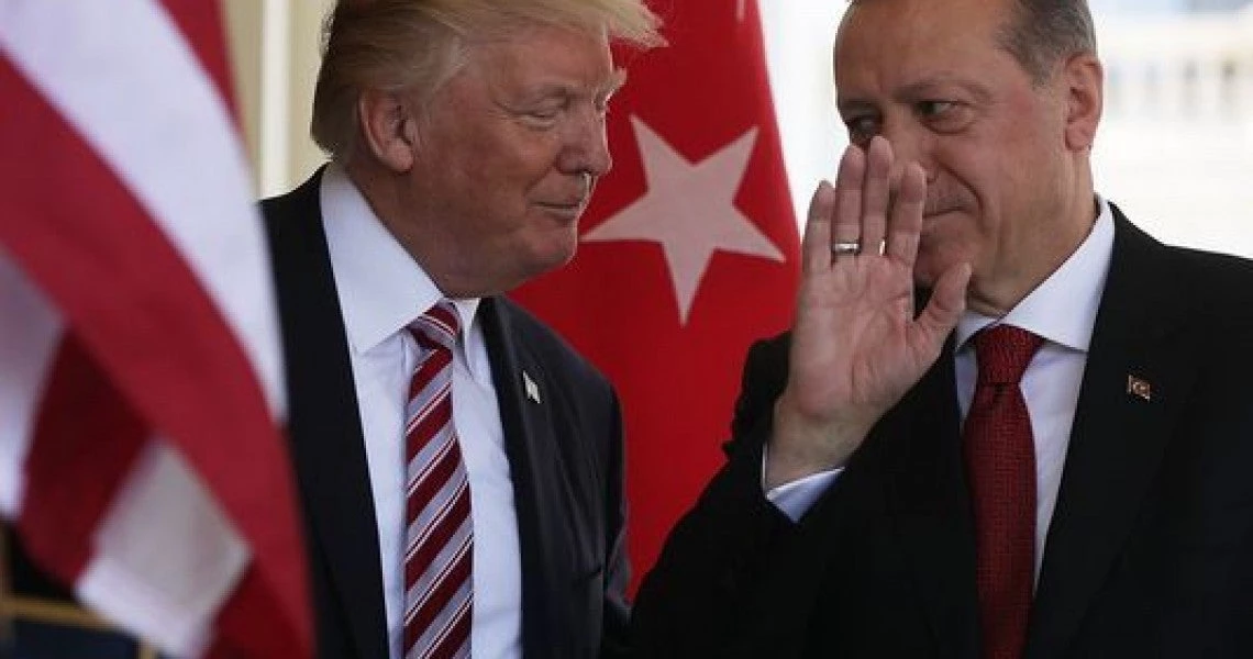 Τουρκία: «Ανακριβής» η ανακοίνωση του Λευκού Οίκου για τη συνομιλία Ντ. Τραμπ – Τ. Ερντογάν
